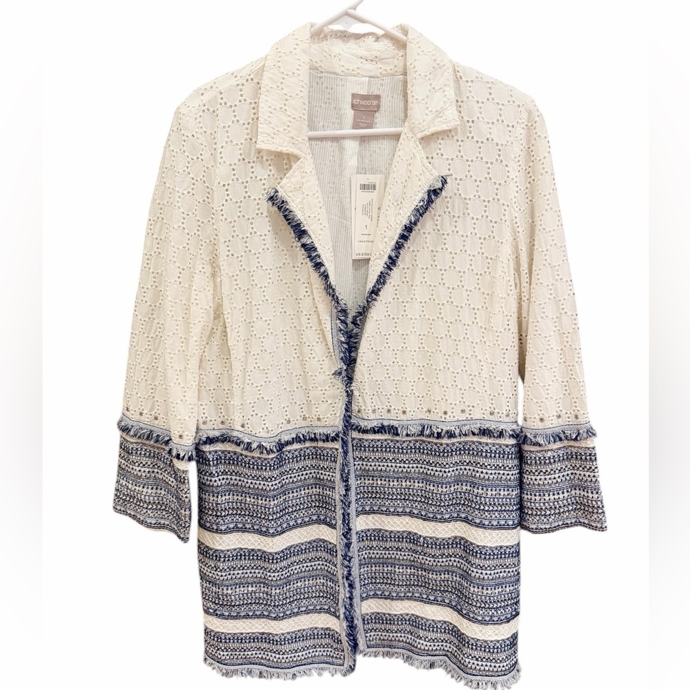 CHICO’s NEW!! Linen eyelet embroidered Jacket 🤍💙🤍